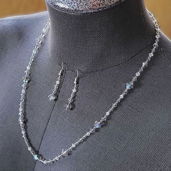 Vtg smoke grey iridescent faceted crystal beaded set - Picture 2 of 10